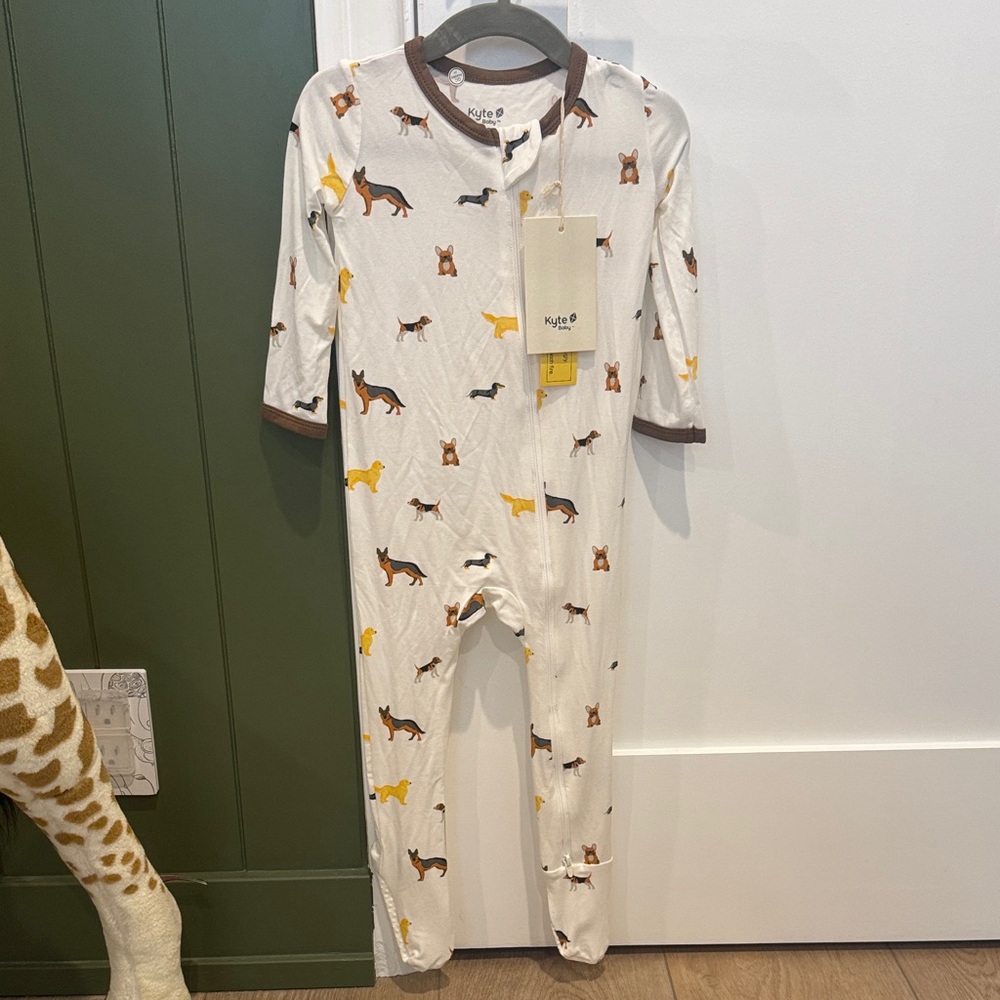 Kyte BABY Dog Print Footie